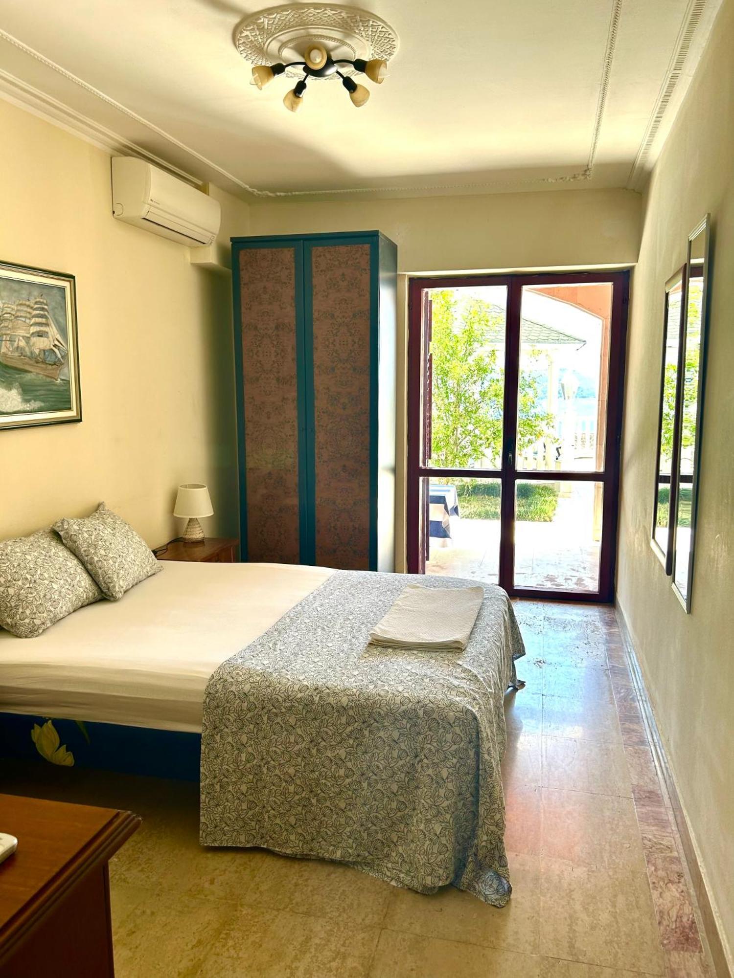 Guest House Vila Eli Herceg Novi Exterior foto