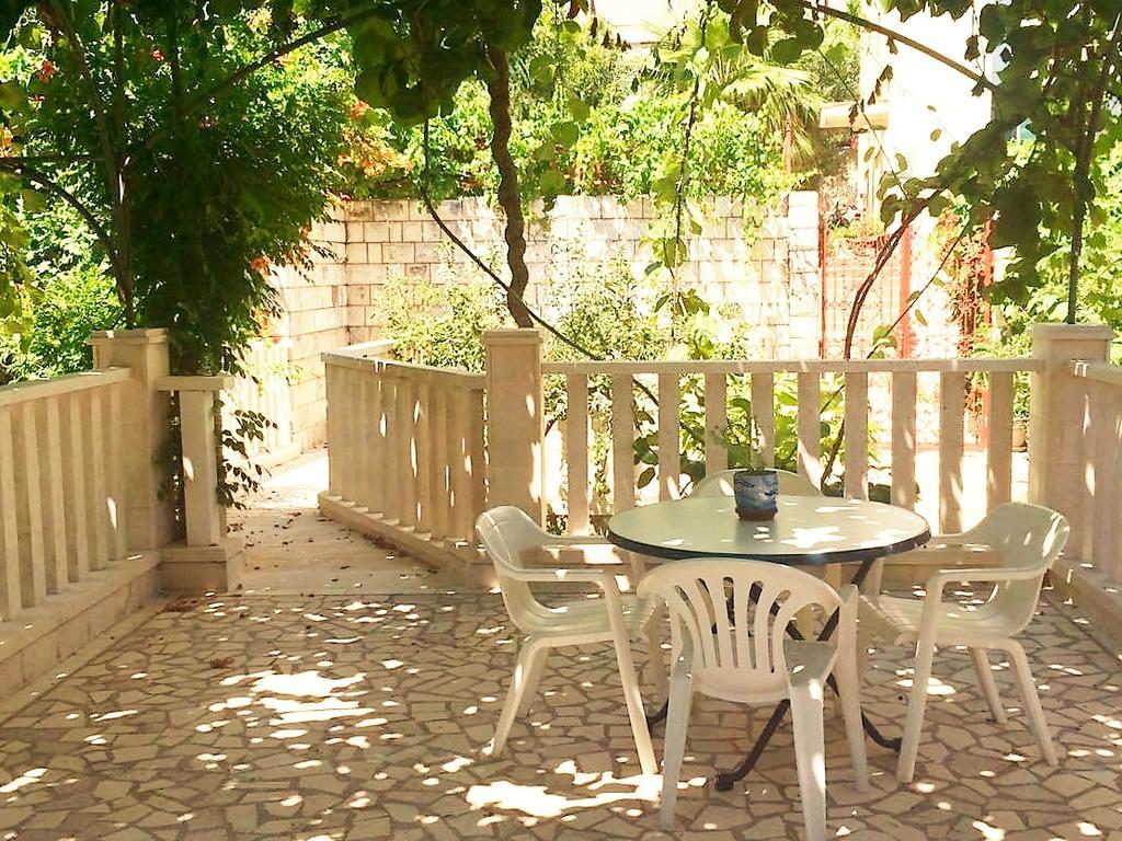 Guest House Vila Eli Herceg Novi Exterior foto